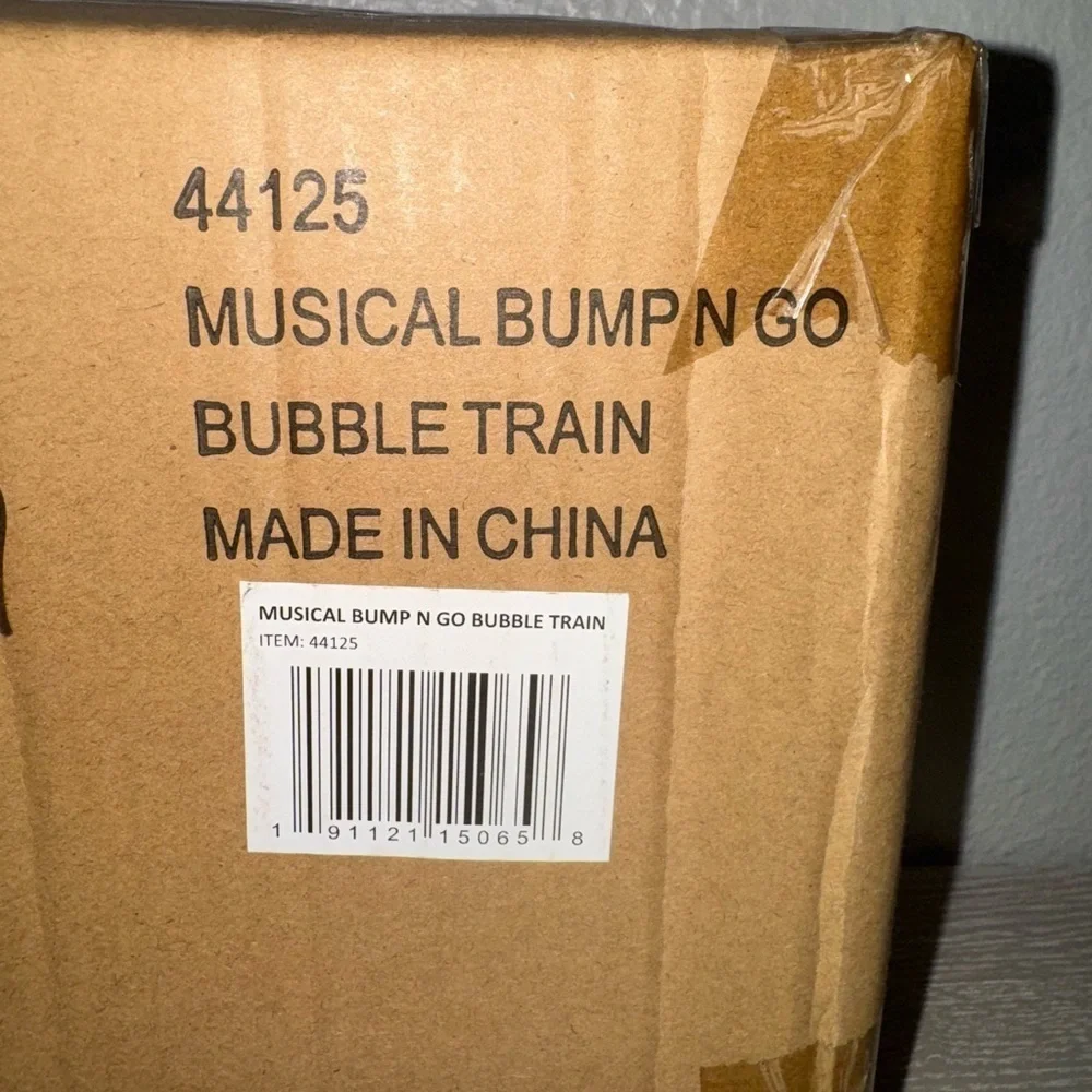 Musical Bump N Go bubble Train - Bubble Dispenser -